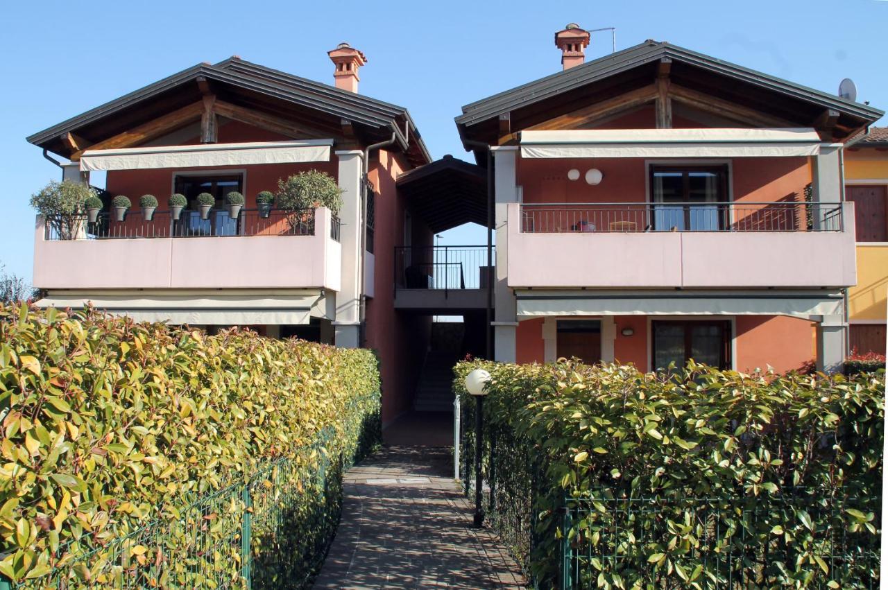 Casa Vacanze Da Riki Appartamento 2 Πεσκιέρα ντελ Γκάρντα Εξωτερικό φωτογραφία