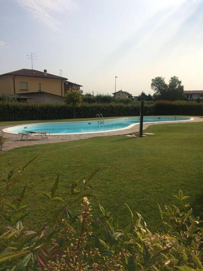 Casa Vacanze Da Riki Appartamento 2 Πεσκιέρα ντελ Γκάρντα Εξωτερικό φωτογραφία
