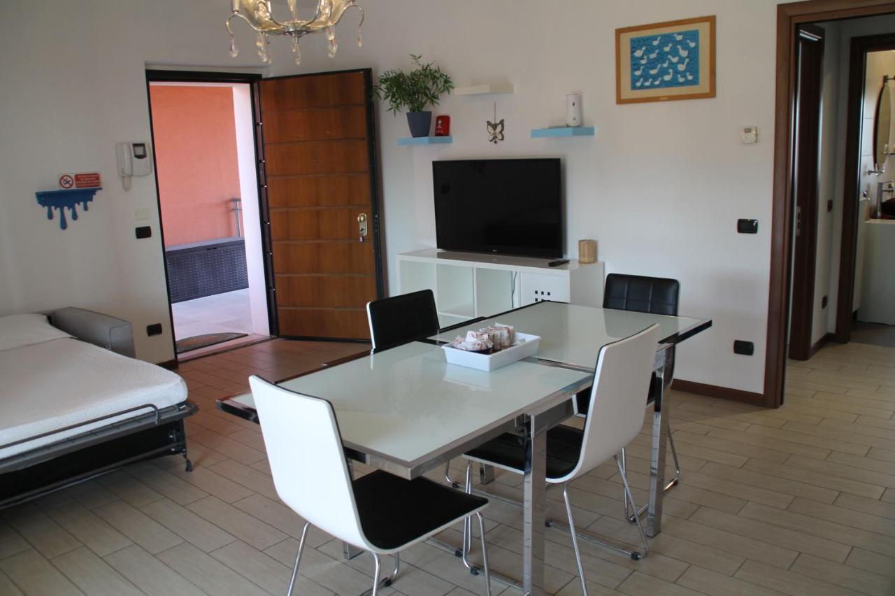 Casa Vacanze Da Riki Appartamento 2 Πεσκιέρα ντελ Γκάρντα Εξωτερικό φωτογραφία